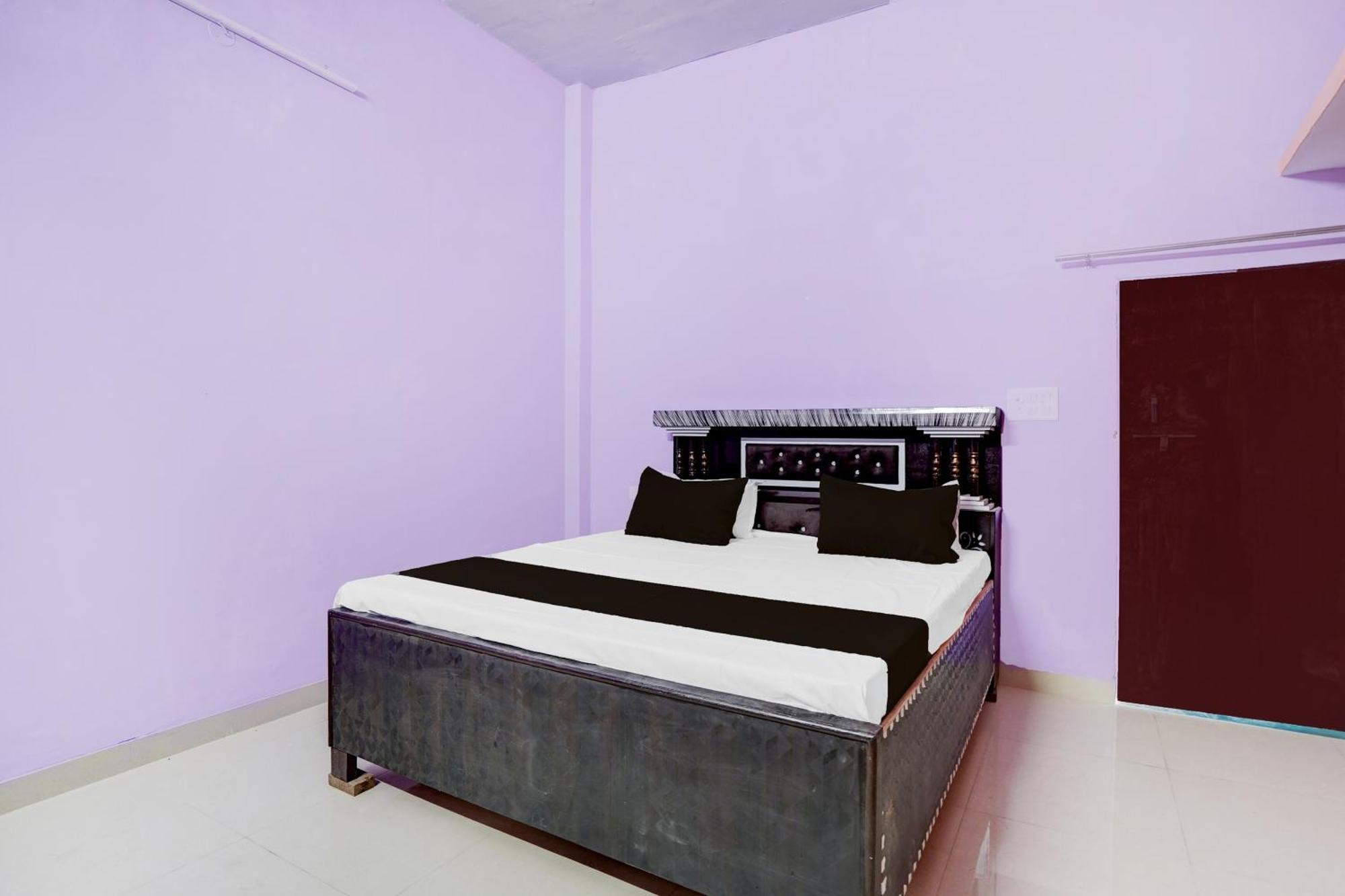 Spot On Celebration Hotel Kanpur Dış mekan fotoğraf