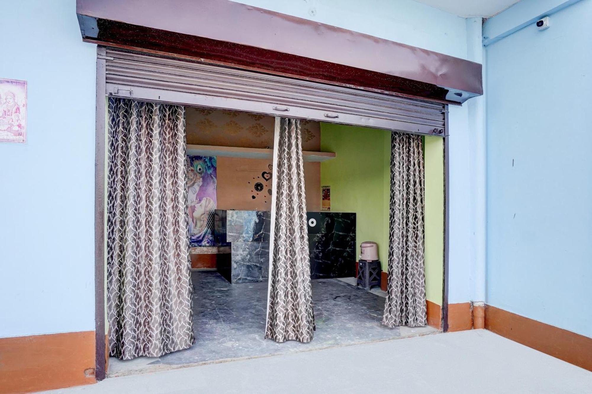 Spot On Celebration Hotel Kanpur Dış mekan fotoğraf